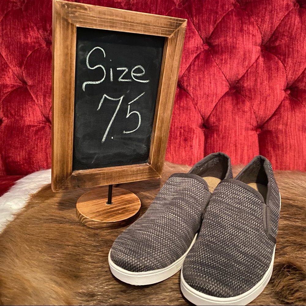 Slip on Women’s Shoes